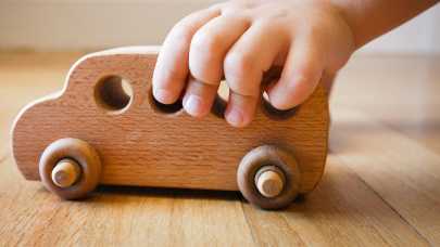 Drewniane zabawki - dobry pomysł na biznes
